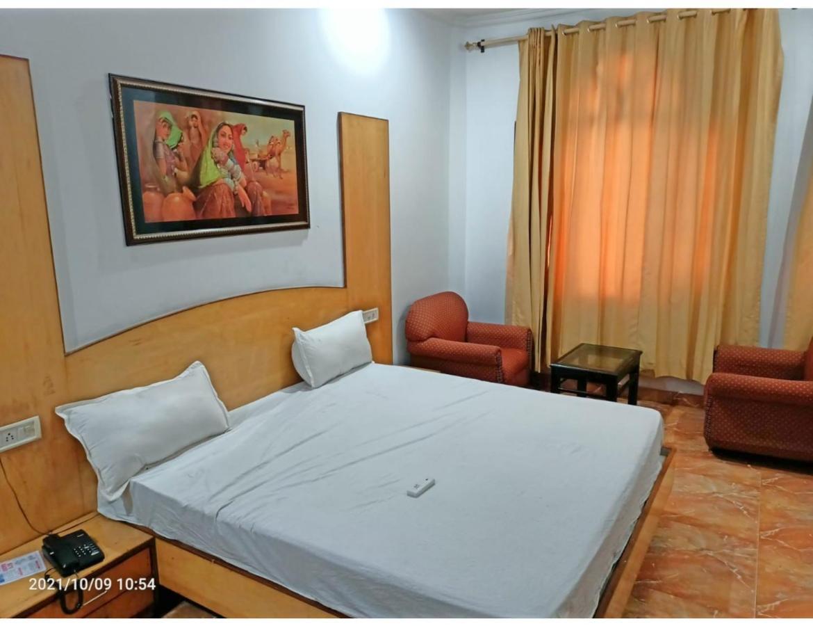 Hotel Kishore International, Amritsar Eksteriør bilde