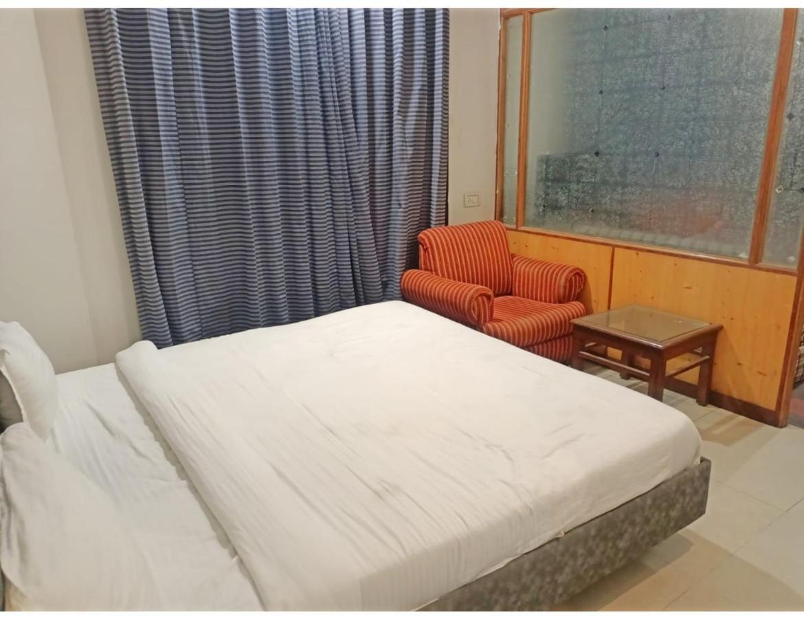 Hotel Kishore International, Amritsar Eksteriør bilde