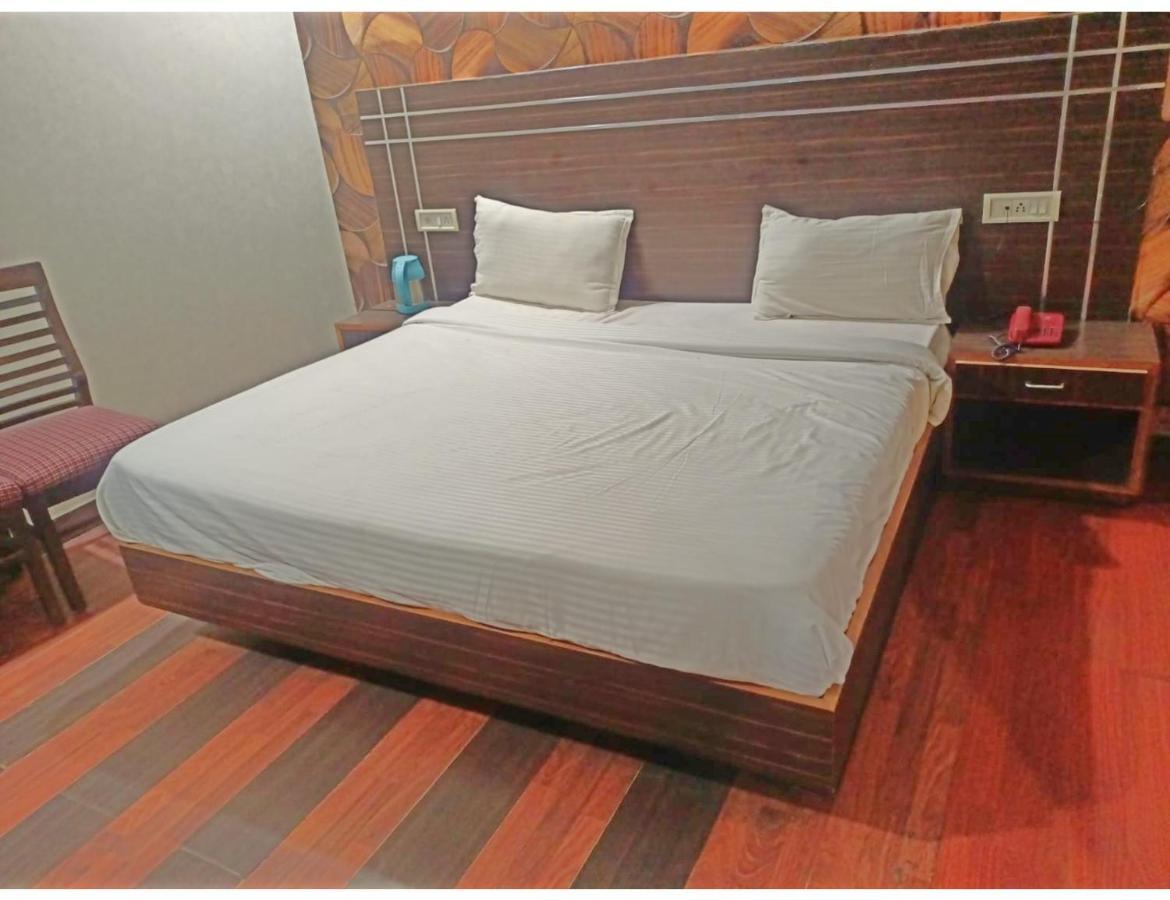 Hotel Kishore International, Amritsar Eksteriør bilde