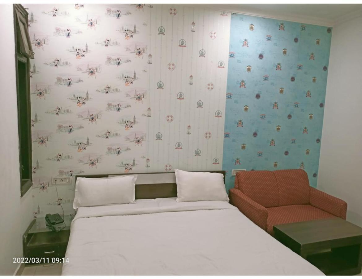 Hotel Kishore International, Amritsar Eksteriør bilde